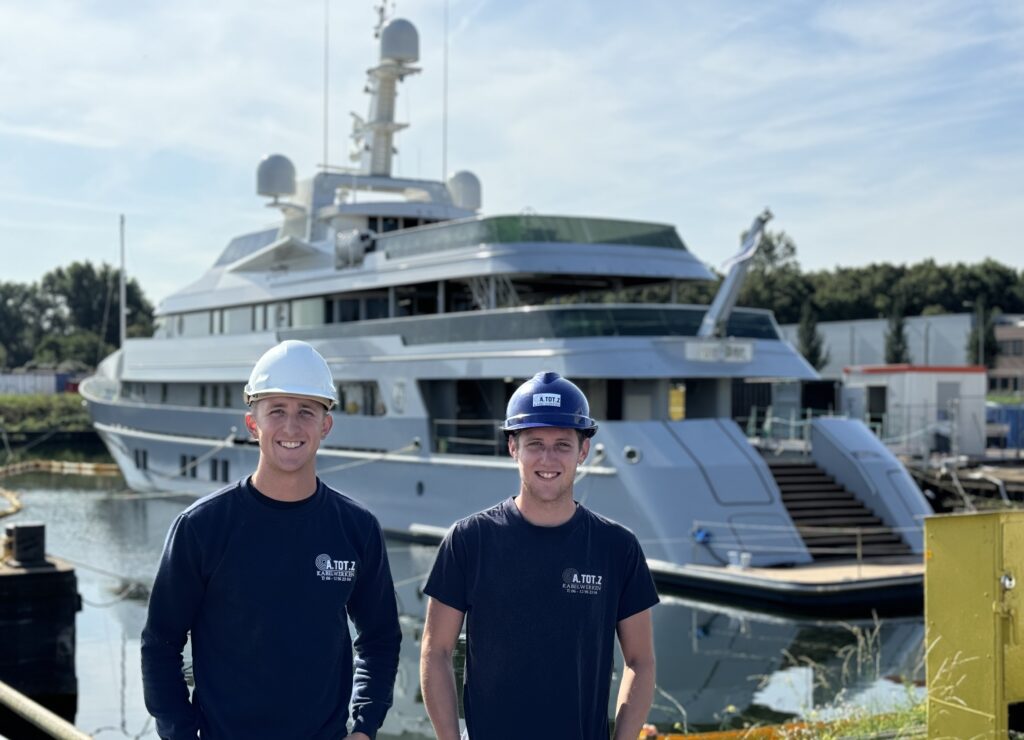 A tot Z kabelwerken Team